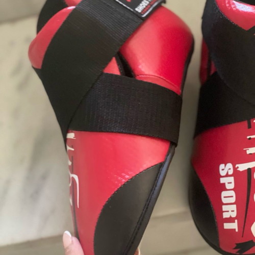 Taekwondo Pointfighting Shoes with Carbon Fiber PU Olympus new