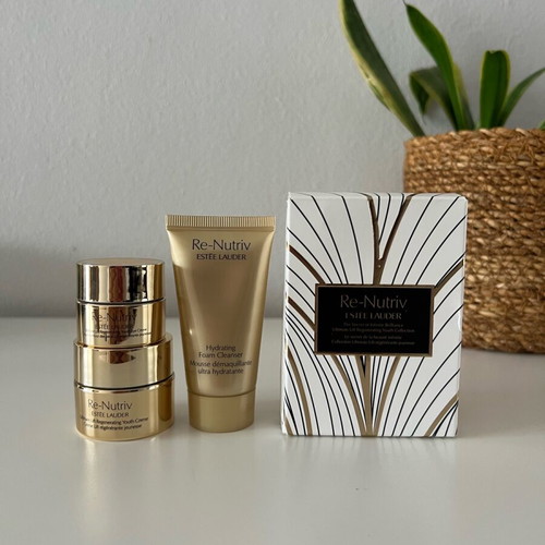 Re-Nutriv anti-aging set by Estée Lauder new
