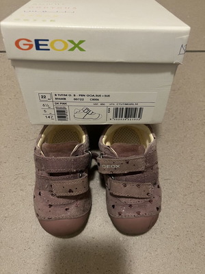 Geox children's shoes size 22
