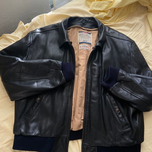 Levi’s leather bomber jacket like new, black, size M