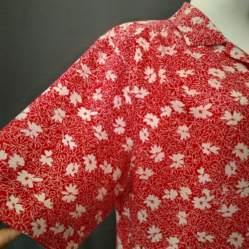 Handmade robe size L like new with pockets