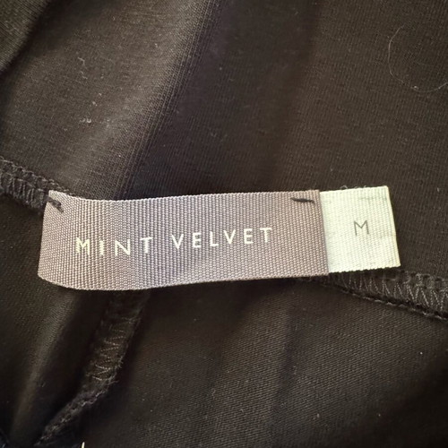 Mint Velvet leggings new, black