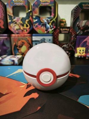 Pokémon Pokeball empty in excellent condition