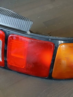 Toyota Celica задна дясна светлина употребявана 1995-2001 OEM