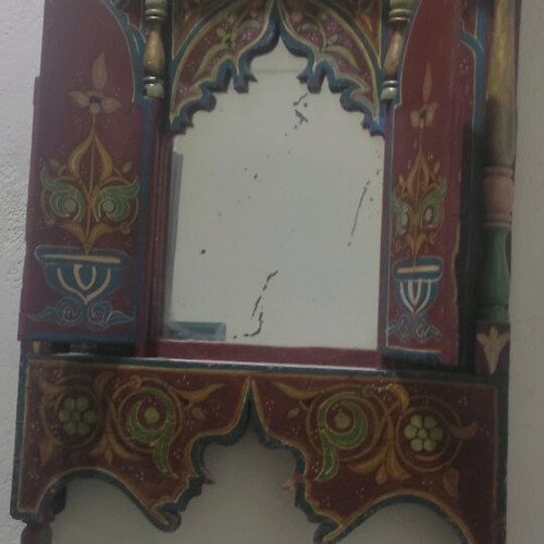 Arabesque wooden decor used, from Marrakesh
