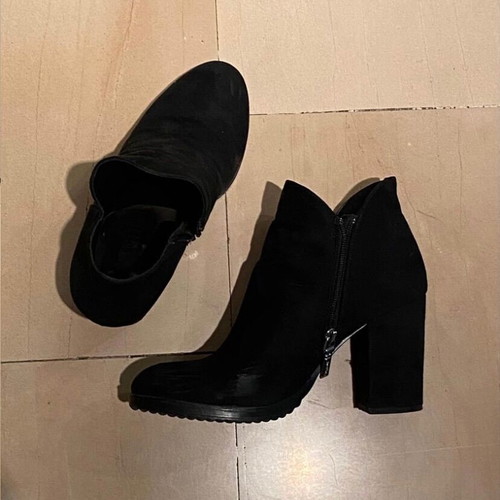 Bershka ankle boots black used, size 39