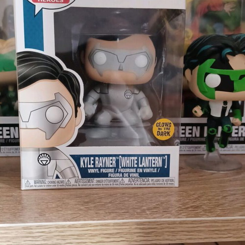 Funko Pop! DC Heroes Kyle Rayner (White Lantern) Glow Exclusive #237 new