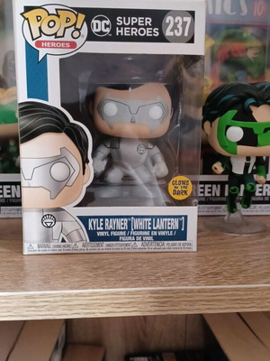 Funko Pop! DC Heroes Kyle Rayner (White Lantern) Glow Exclusive #237 new