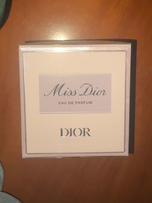 Miss Dior Eau de Parfum 30 ml new, sealed