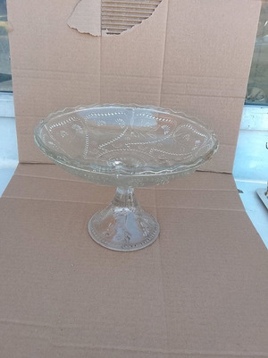 Crystal fruit bowl like new, 17cm height, 24cm diameter
