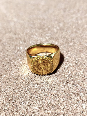Golden stainless steel ring steampunk style, like new
