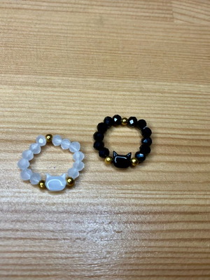 Beaded rings with cat motifs new, set of 2 pieces