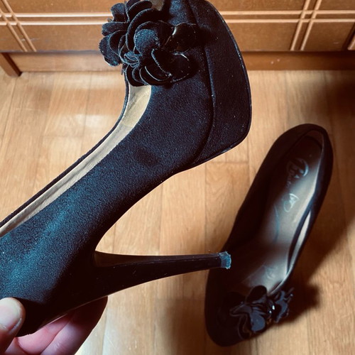 Bata black high heels used size 39