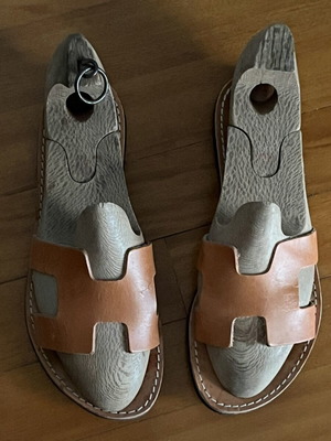 Kouros Greek leather sandals size 40 like new, brown