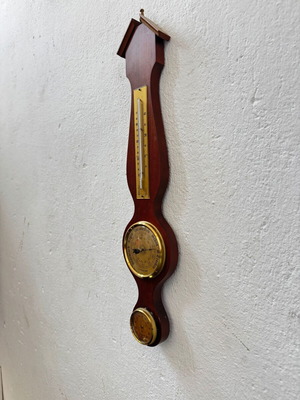 Wall barometer 7108 like new, Italian with thermometer and hydrometer
