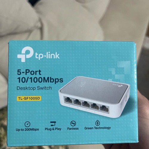 Tp-Link switch SF1005D new in box
