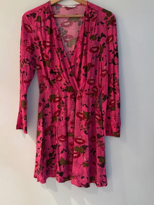knee length dresses for ladies ZARA. Black floral mini dress T. S – Hibuy market main image 0