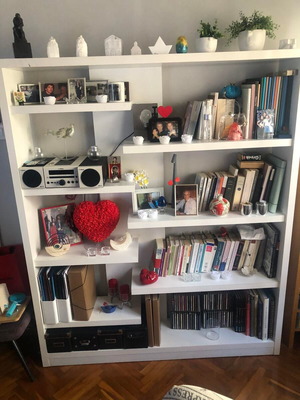 Bookcase like new