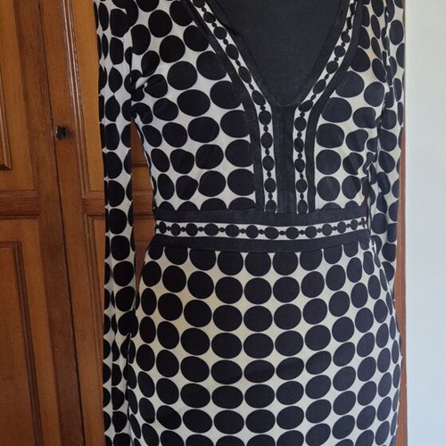 Gusto Barcelona dress 100% viscose like new, size S