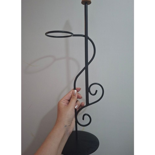 Black wrought iron metal decor stand with wooden detail, very good condition