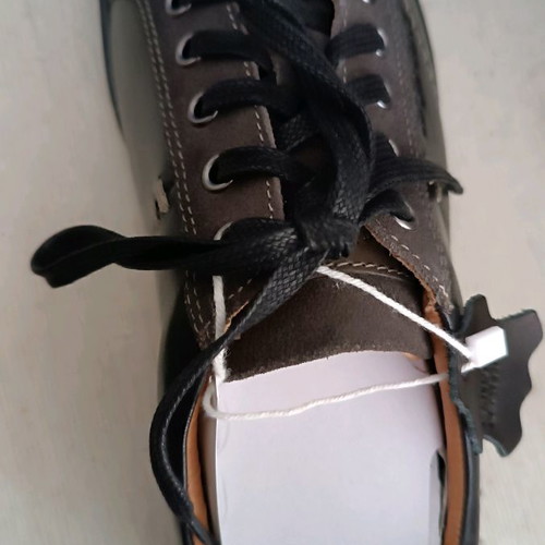 Men's leather shoes brown new, size 43