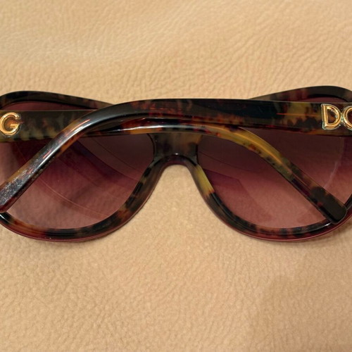 Dolce & Gabbana women's vintage sunglasses used, burgundy frame