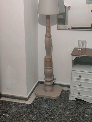 Αντικε φωτιστικό από μασιφ ξύλο