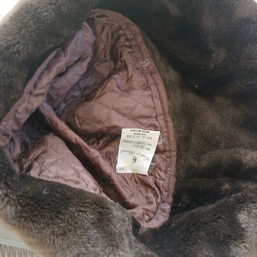 Hat with fur trim like new, brown, Italian