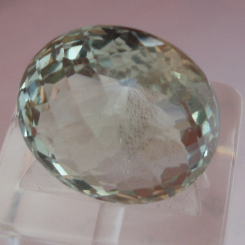 Green Amethyst mineral 13.75 ct new