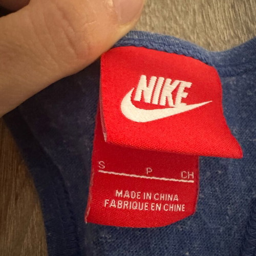 Nike shirt small used, blue
