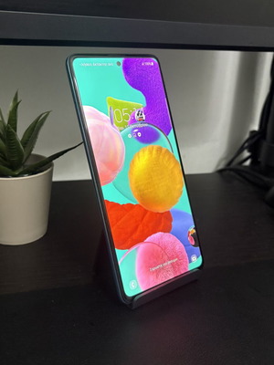 Samsung Galaxy A51 smartphone με 4GB RAM και 128GB αποθηκευτικό χώρο