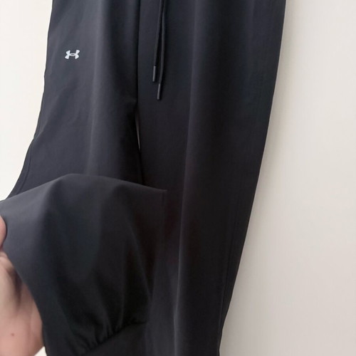 Under Armour women's tracksuit S-M like new, black and grey
