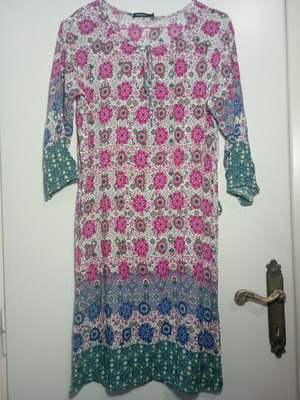 Caftan dress Yumi multicolor like new, breathable quality