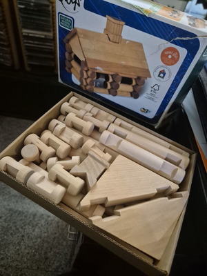 Ξύλινο οικολογικό σετ κατασκευών Varis Toys σαν καινούργιο, φυσικό ξύλο