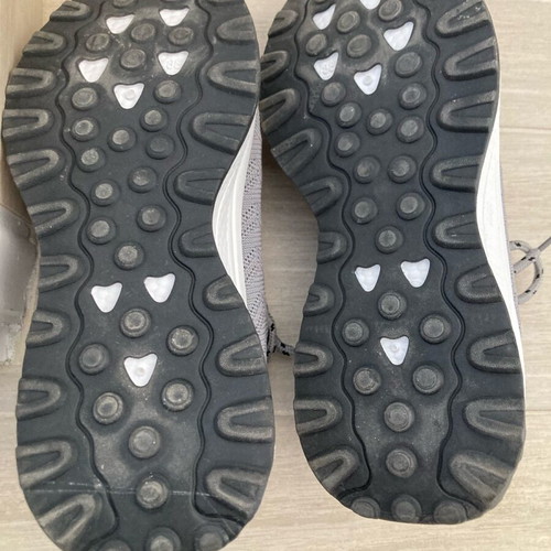 Unisex sport shoes like new, gray, size 38