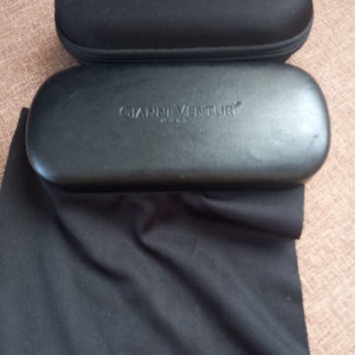 Gianni Venturi glasses cases used, hard and soft