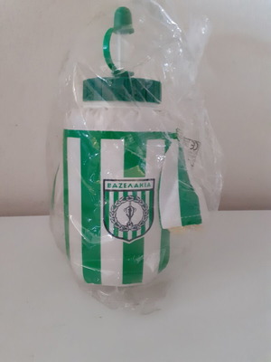 Vazelakia water bottle