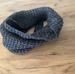 Knitted neck scarf new