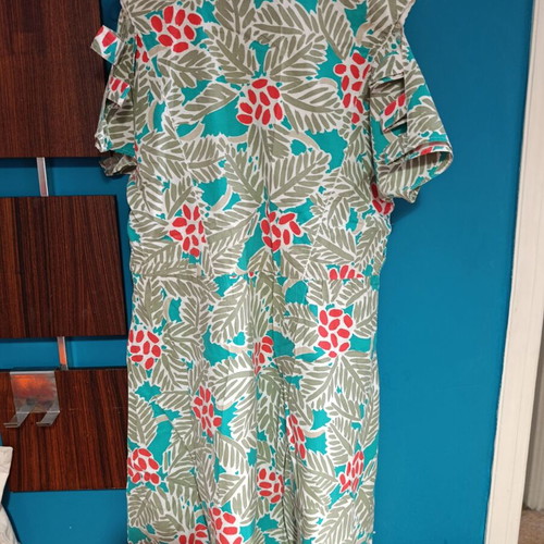 Vintage summer dress used, midi with unique sleeves, multicolor green