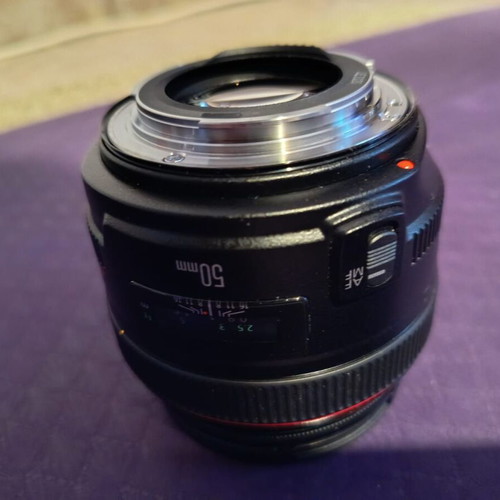 Canon EF 50mm f/1.2L USM lens new with 2 NiSi filters