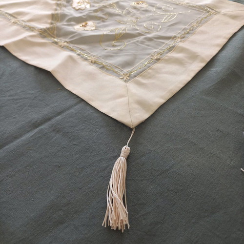 Embroidered runner new with gold thread and tassels