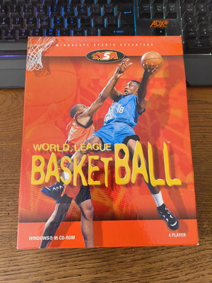 World League Basketball Final Four 97 PC like new, big box