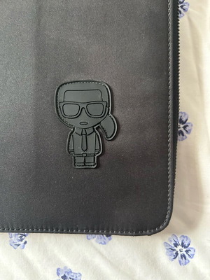 Χαρτοφύλακας Karl Lagerfeld σαν καινούργιος, μαύρος για laptop 15’’