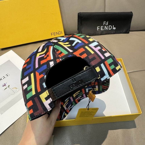 Fendi baseball cap new, white and pink, one size