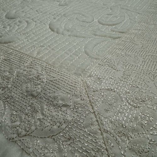 Rythmos Bridal Bedding Set 7 Pieces like new, microsatin