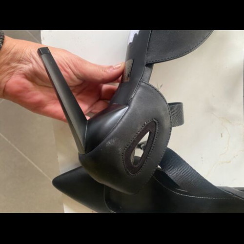 Kendall & Kylie pumps new, black, size 39 with strap