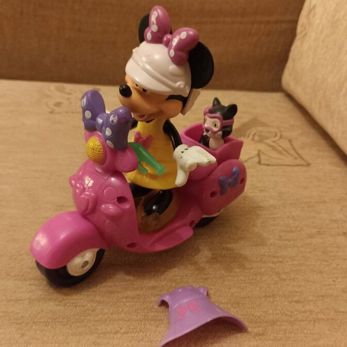 Minnie Mouse with Vespa Scooter used children's toy