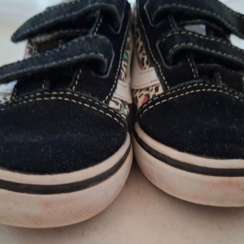 Vans shoes used, size 25.5, black and white