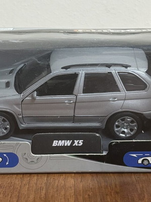BMW X5 Auto Club метален модел с pull-back механизъм