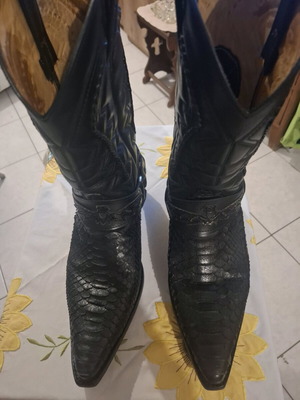 Vintage Python Sancho Cowboy Boots like new, size 44, black
